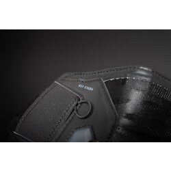 AK ETHER LOW BACK HARNESS WITH SLIDING HOOK Black