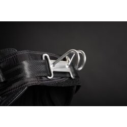 AK ETHER LOW BACK HARNESS WITH SLIDING HOOK Black