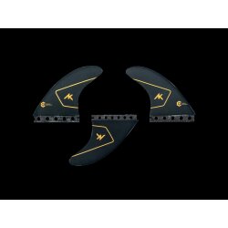 AK FIN STAPLE CARBON MEDIUM