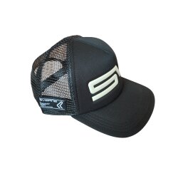 SEVERNE MESH TRUCKER CAP – SCHWARZ